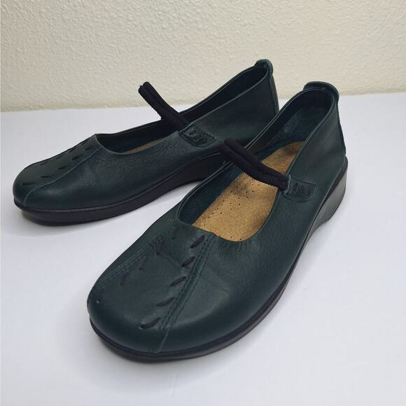 Arcopedico Shawna Mary Jane Comfort Shoe 37 6.5 Flat Forest Leather Slip On - Picture 10 of 10